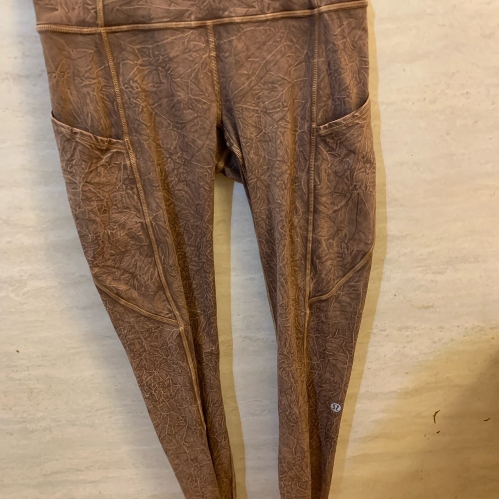 Lululemon Fast and Free Tight ll Ice Dye brown